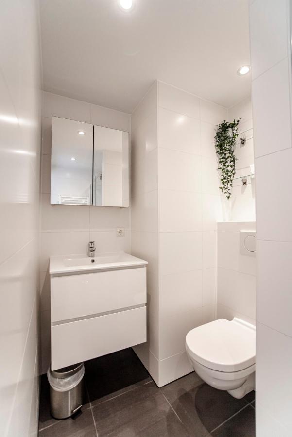 Happy Days Apartment - Luxurious - Free Parking On Own Property Зандворт Екстер'єр фото